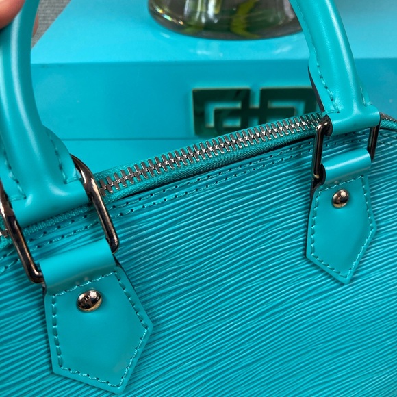 NWOT Brand New Authentic Louis Vuitton LV Blue Aqua BB Epi Alma Satchel Bag - Picture 8 of 11